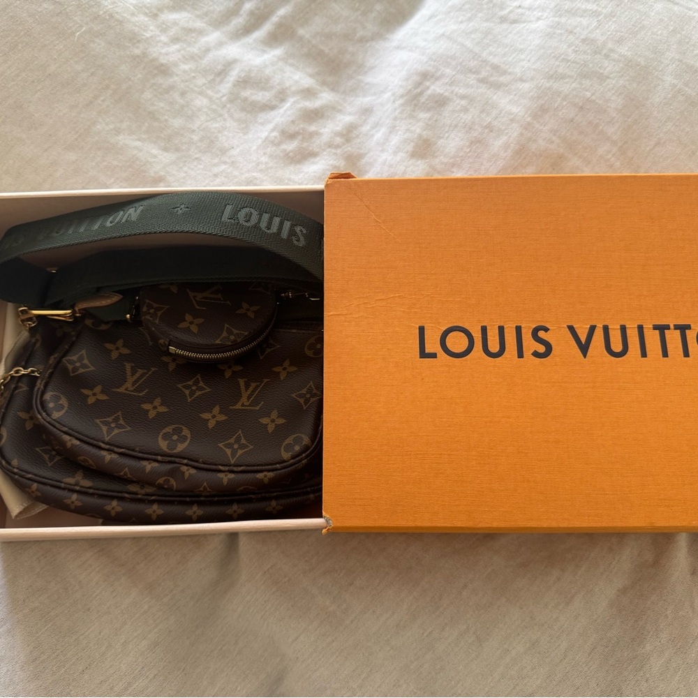 Louis Vuitton Multi Pochette Accessoires